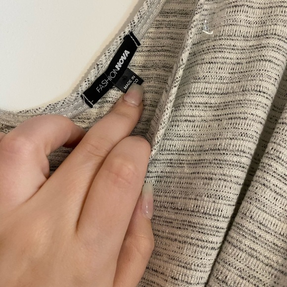 Jumper - Picture 5 of 5